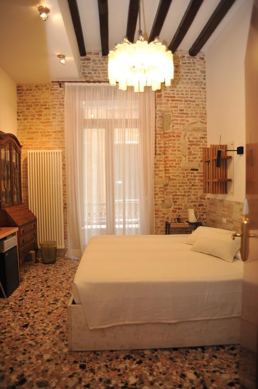 Couette-café 3c Venise